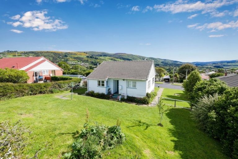 Photo of property in 18 Forresbank Avenue, Wakari, Dunedin, 9010