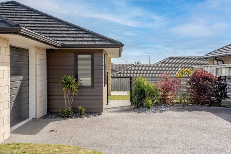 Photo of property in 30 Excelsa Place, Papamoa Beach, Papamoa, 3118