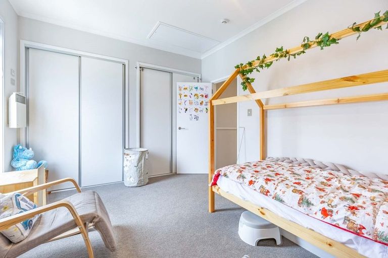 Photo of property in 3 William Stratton Lane, Hobsonville, Auckland, 0616