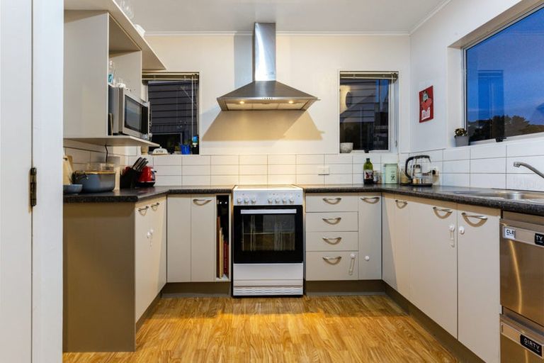 Photo of property in 58 Eskdale Road, Papakowhai, Porirua, 5024