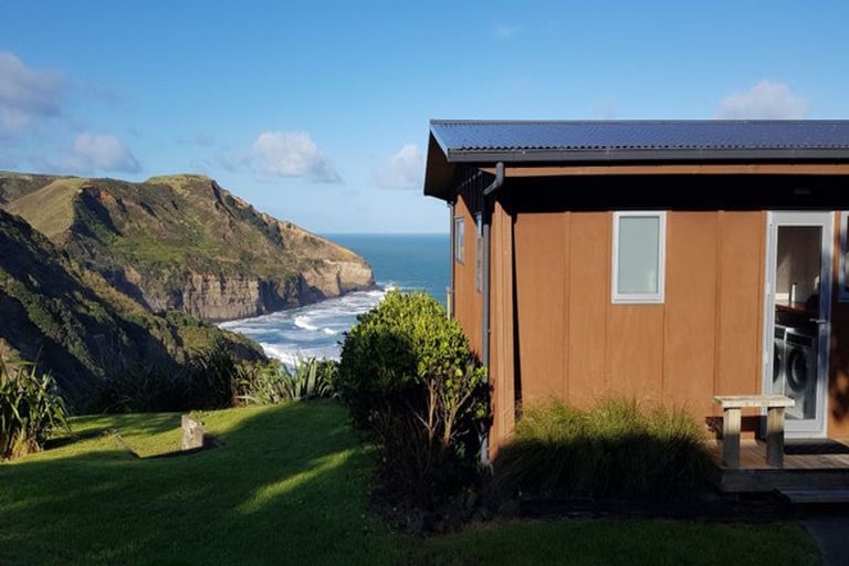 Photo of property in 459 Oaia Road, Muriwai, 0881