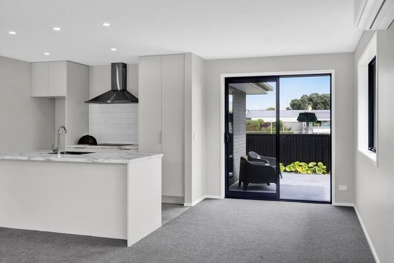 Photo of property in 63b Collins Street, Hawera, 4610