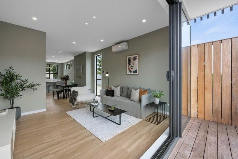 Photo of property in 3 Wai Court, Takapuna, Auckland, 0622