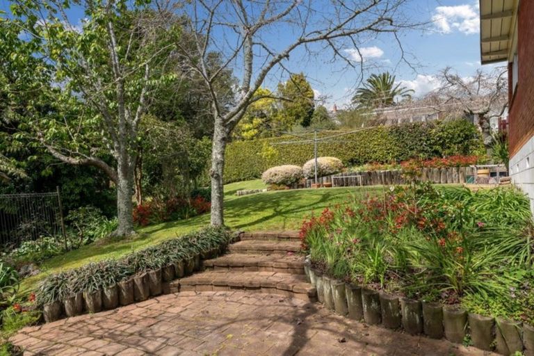 Photo of property in 9 Castleton Drive, Howick, Auckland, 2014