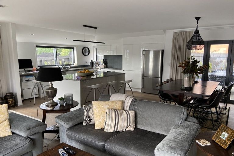 Photo of property in 1/2 Omana Road, Milford, Auckland, 0620