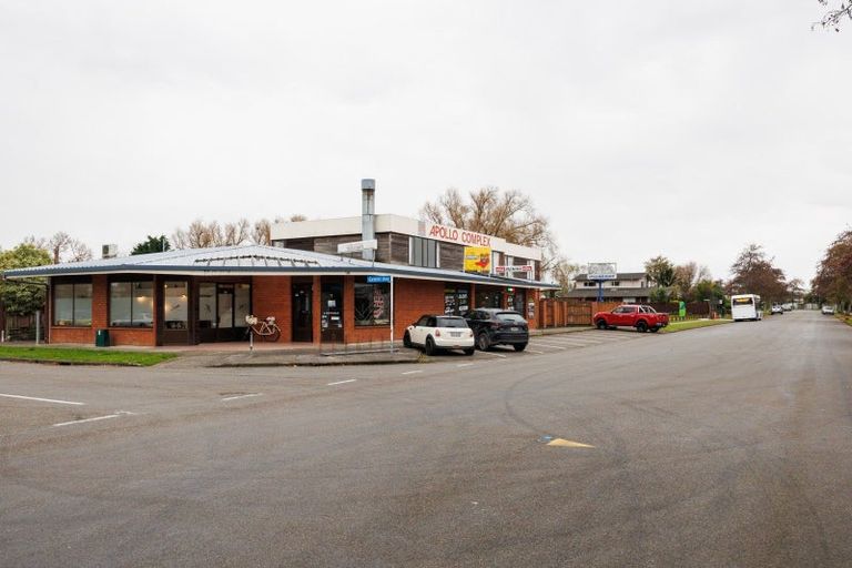 Photo of property in 17 Saturn Crescent, Milson, Palmerston North, 4414