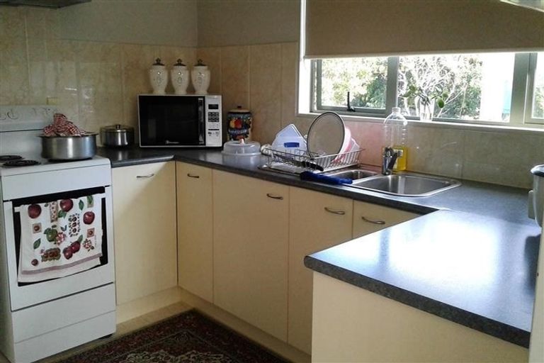 Photo of property in 8 Josie Lane, Manurewa, Auckland, 2102