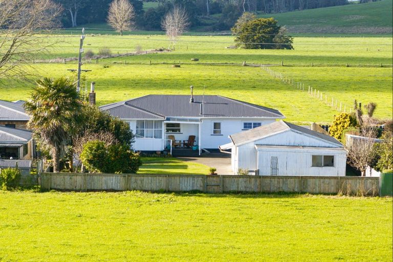 Photo of property in 38 Ngarua Road, Waitoa, 3310