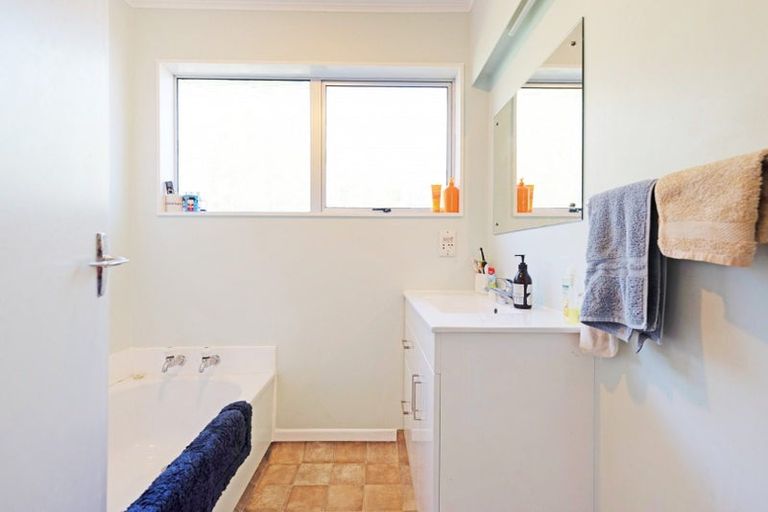 Photo of property in 22 Rothwell Street, Titahi Bay, Porirua, 5022