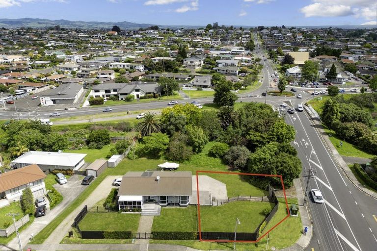 Photo of property in 525 Otumoetai Road, Matua, Tauranga, 3110