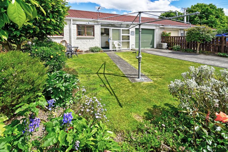 Photo of property in 16 Cooper Street, Lansdowne, Masterton, 5810