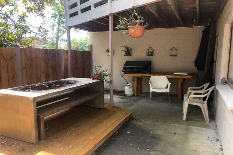 Photo of property in 37 Hyde Avenue, Richmond Heights, Taupo, 3330