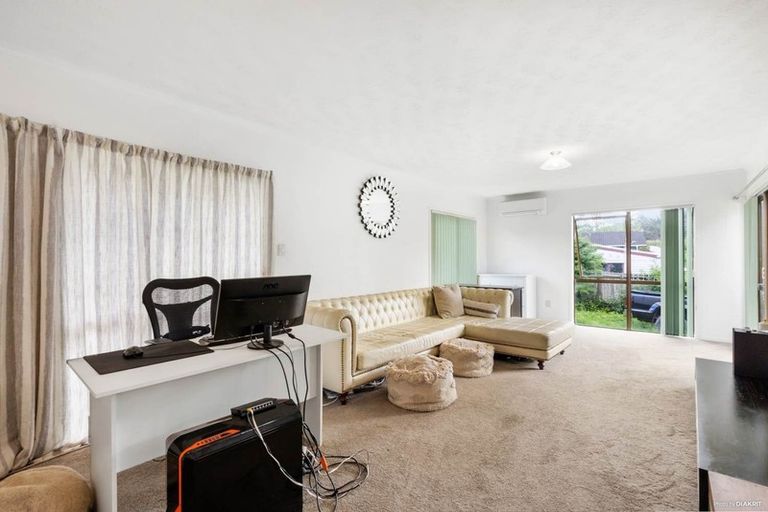 Photo of property in 33 Urlich Drive, Ranui, Auckland, 0612