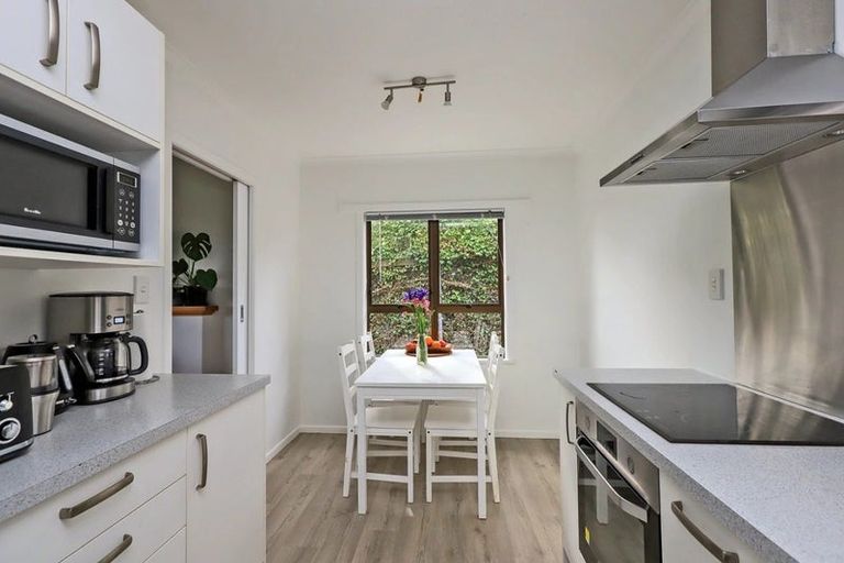 Photo of property in 37 Given Street, Havelock North, 4130