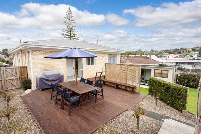 Photo of property in 28 Station Street, Tirau, 3410