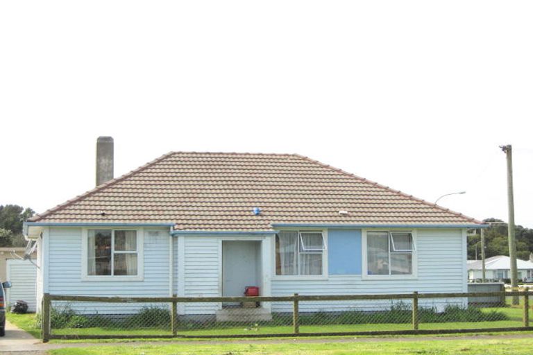 Photo of property in 50 Strange Street, Waitara, 4320