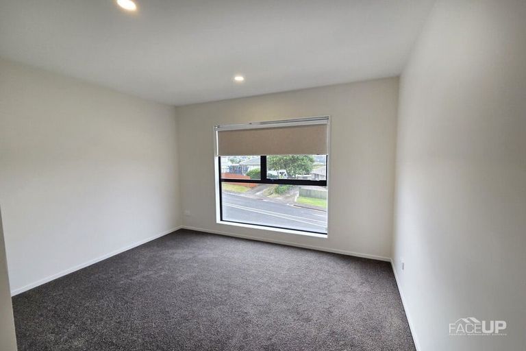 Photo of property in 79d Gallony Avenue, Massey, Auckland, 0614