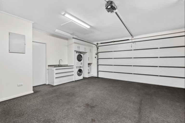 Photo of property in 12a Nosworthy Street, Blenheim, 7201