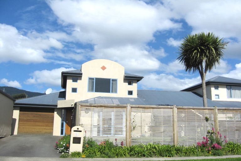 Photo of property in 2/1 Willow Avenue, Stoke, Nelson, 7011