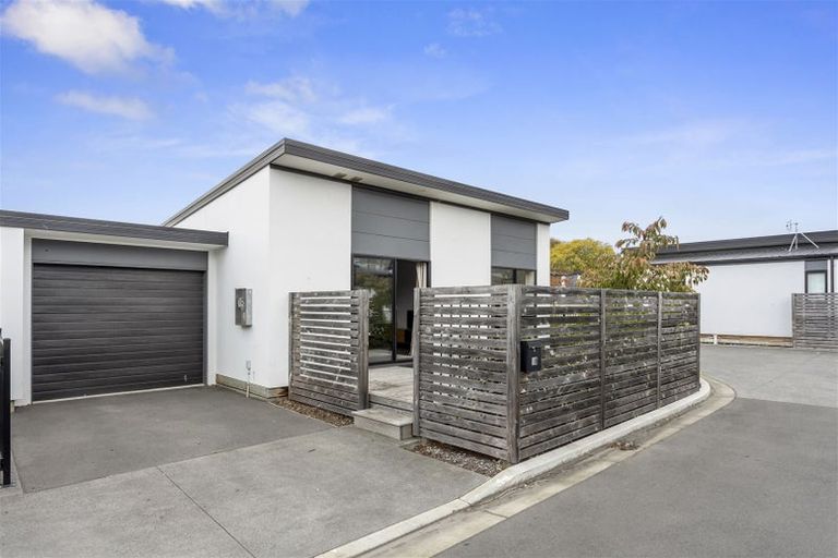 Photo of property in 18 League Lane, Phillipstown, Christchurch, 8011