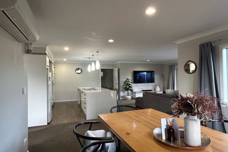 Photo of property in 6 Taieri Place, Poraiti, Napier, 4112