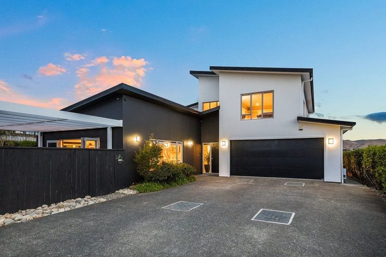 Photo of property in 11 Nelson Avenue, Aotea, Porirua, 5024