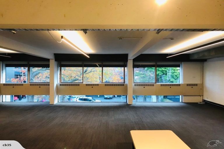 Photo of property in 61a Cambridge Terrace, Papatoetoe, Auckland, 2025