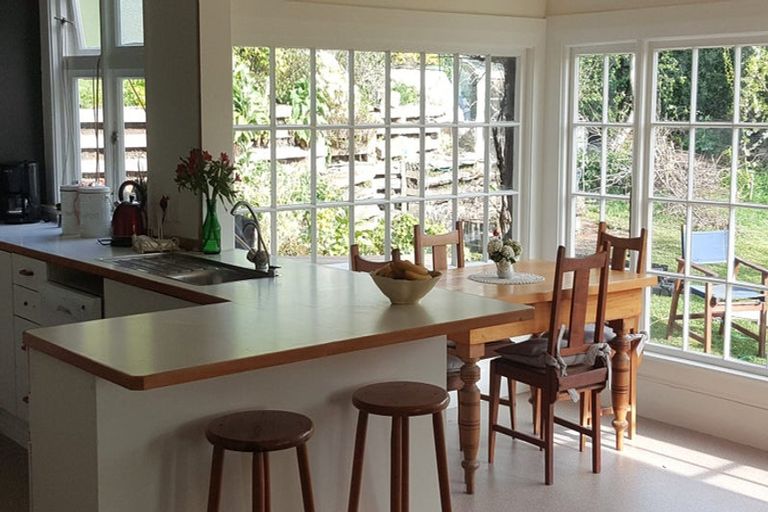 Photo of property in 28 Motu Street, Saint Clair, Dunedin, 9012