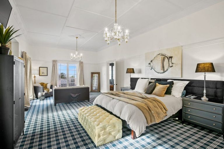 Photo of property in 149 Vivian Street, New Plymouth, 4310