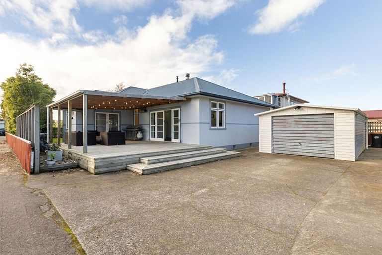 Photo of property in 218 Vogel Street, Roslyn, Palmerston North, 4414