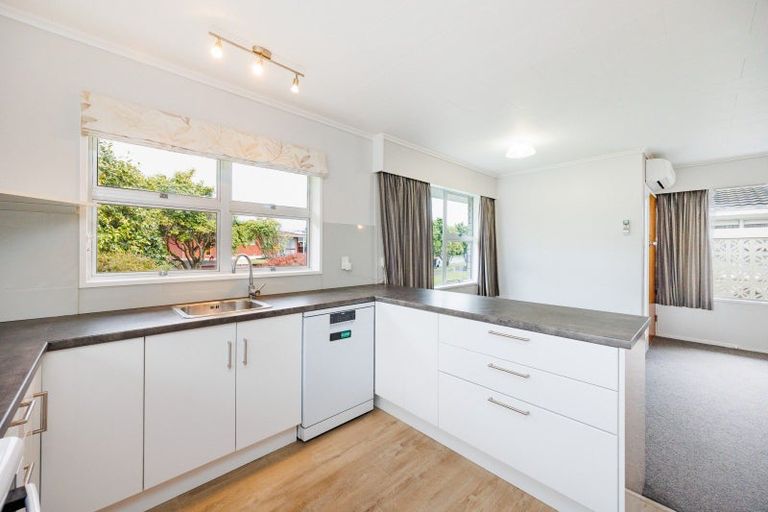 Photo of property in 4 Te Punga Place, Awapuni, Palmerston North, 4412