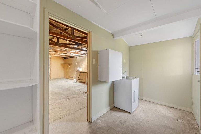 Photo of property in 48 Doon Street, Mosgiel, 9024