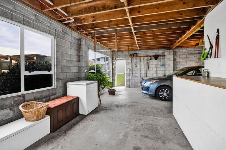 Photo of property in 17 Smeaton Road, Bell Block, New Plymouth, 4312