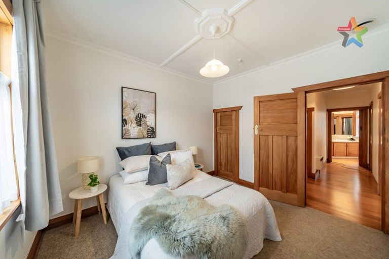 Photo of property in 21 Central Terrace, Alicetown, Lower Hutt, 5010