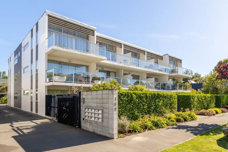 Photo of property in 6/180 Peterborough Street, Christchurch Central, Christchurch, 8013