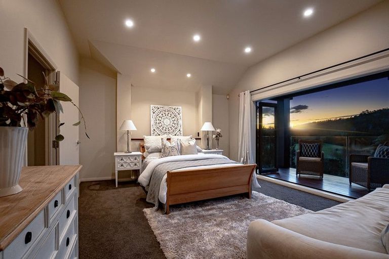 Photo of property in 388 Pine Valley Road, Dairy Flat, Silverdale, 0992