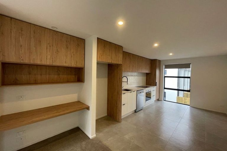 Photo of property in 1/5 Ward Street, Addington, Christchurch, 8024