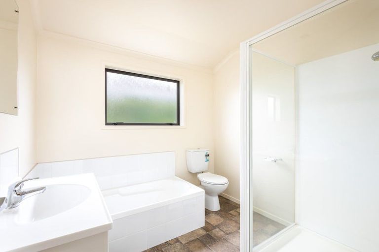 Photo of property in 354 Carrington Street, Upper Vogeltown, New Plymouth, 4310