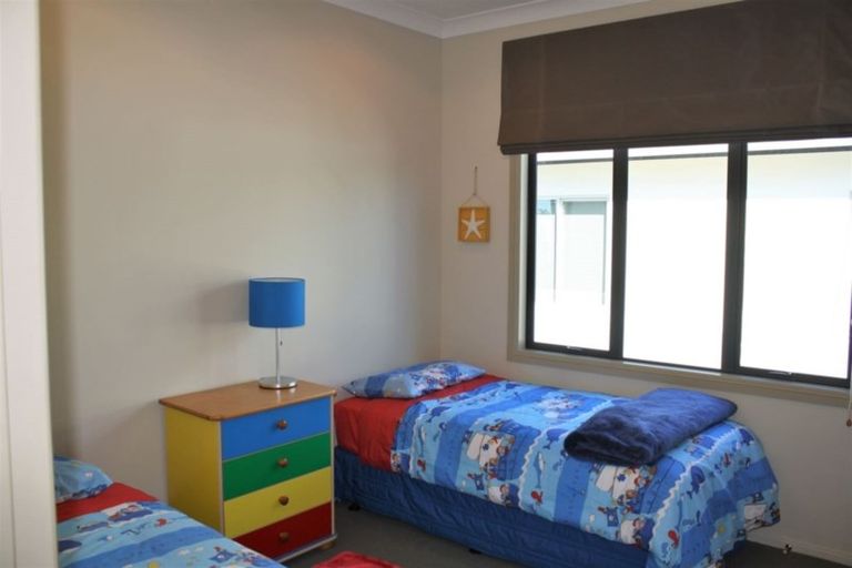 Photo of property in 158 Waterways Parade, Pauanui, Hikuai, 3579