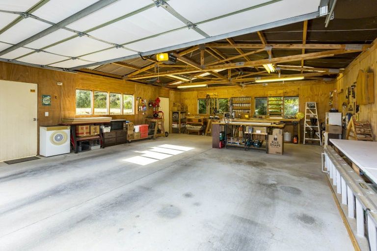 Photo of property in 20a Norana Road, Maoribank, Upper Hutt, 5018