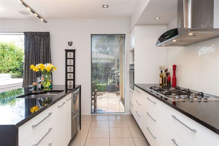 Photo of property in 164 Idris Road, Strowan, Christchurch, 8052