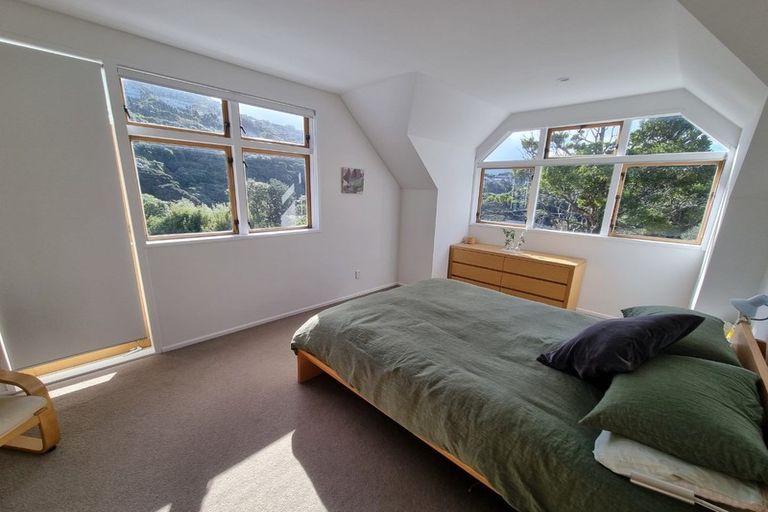 Photo of property in 10 Wilton Road, Wadestown, Wellington, 6012