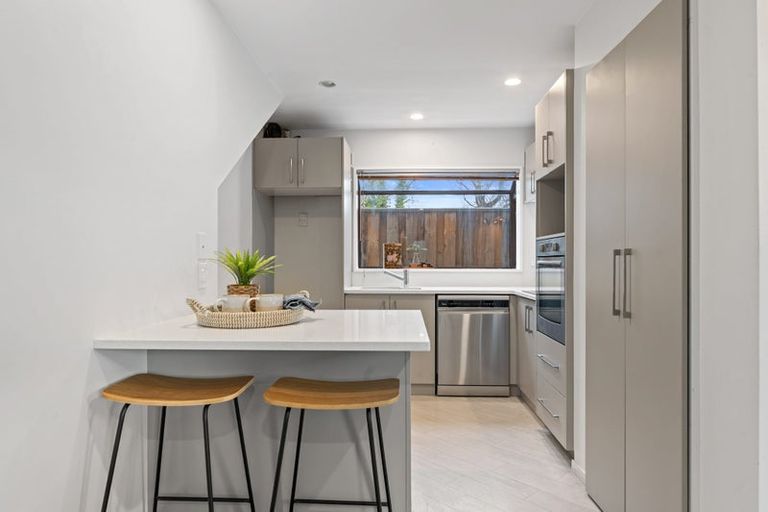 Photo of property in 2/44b Tabart Street, Woolston, Christchurch, 8023