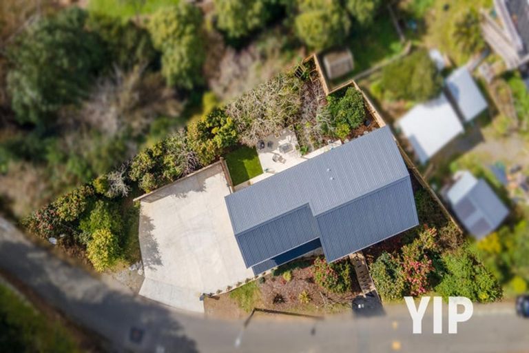 Photo of property in 4 Glenside Road, Glenside, Wellington, 6037