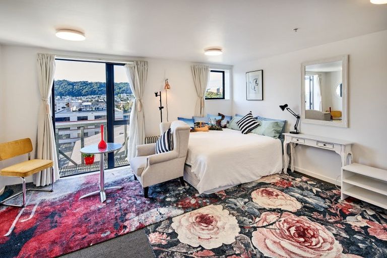 Photo of property in Southern Cross Apartments, 506/35 Abel Smith Street, Te Aro, Wellington, 6011