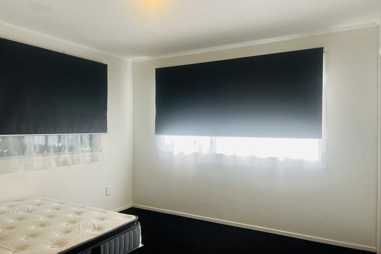 Photo of property in 61 Powrie Street, Glenfield, Auckland, 0629