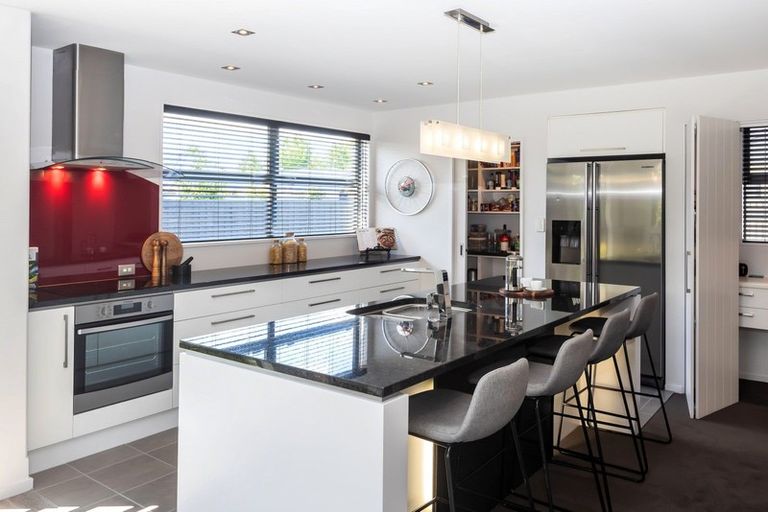 Photo of property in 15a Tomes Road, St Albans, Christchurch, 8052