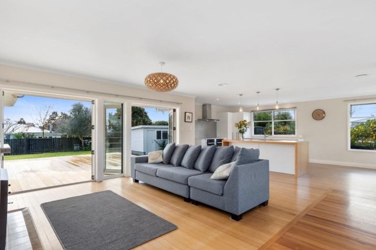 Photo of property in 15 Stirling Grove, Greerton, Tauranga, 3112