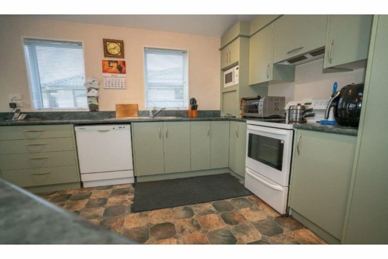 Photo of property in 93 Gimblett Street, Waikiwi, Invercargill, 9810