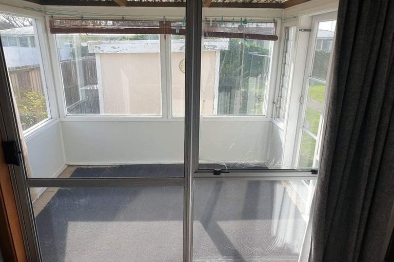 Photo of property in 43 Dunarnan Street, Avonside, Christchurch, 8061